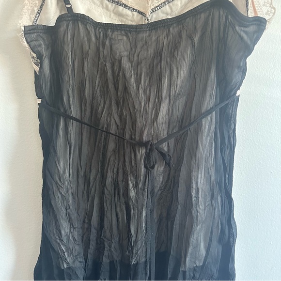 Heart Soul Sheer Black and Cream Lace Chemise - Picture 7 of 10